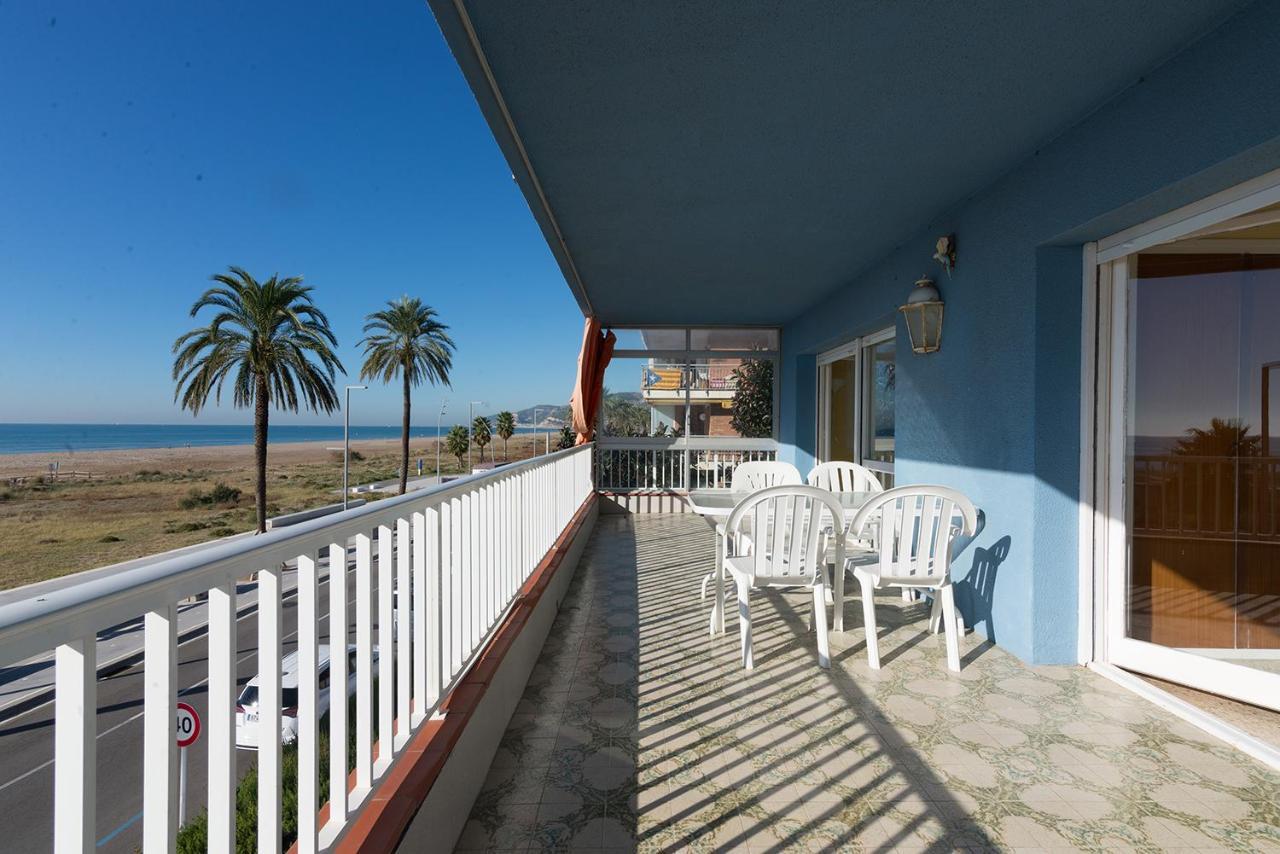 Apartamento En 1Era Linea Mar Con Terraza De 25M2 Castelldefels Exterior foto